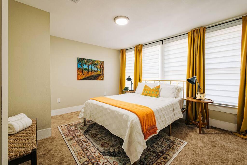 Close To Downtown San Antonio,Tx With Private Backyard And Firepit Exterior foto